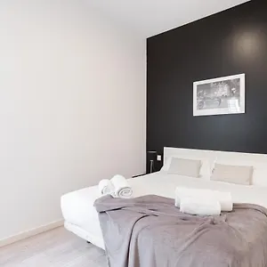 https://barcelona-upartments-paris.catalonia-hotels.com